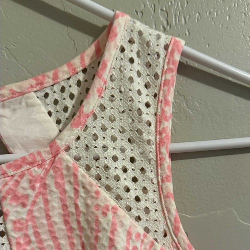 Lilly Pulitzer Pink and White Sleeveless Dress - Picture 2 of 9
